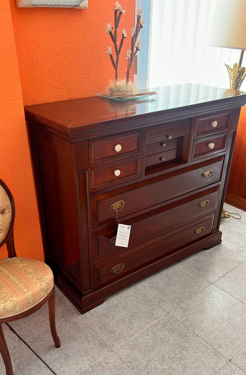 Secreter en madera maciza