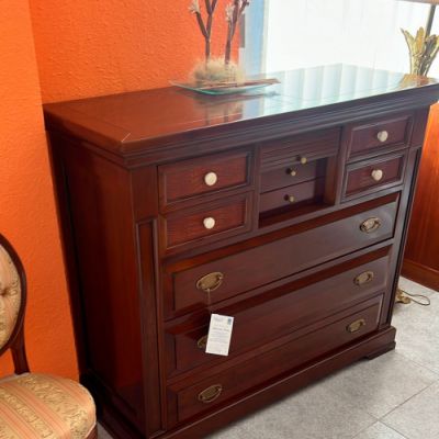 Recibidor en madera maziza con cajones